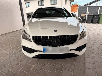 Gebraucht Mercedes CLA180 AMG 190 PS (139 kW) 2016 Weiß Coupé