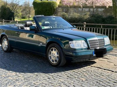 Mercedes 220