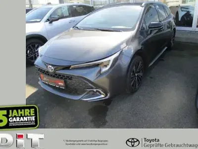 Neu Toyota Corolla 178 PS (130 kW) 2026 Mysticschwarz Kombi