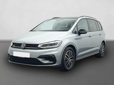 Gebraucht VW Touran Highline 150 PS (110 kW) 2024 Silber Van / Kleinbus