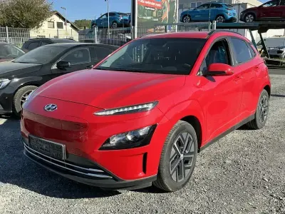 Usata Hyundai Kona Edition 30+ 100 kW (136 CV) 2022 Rosso SUV
