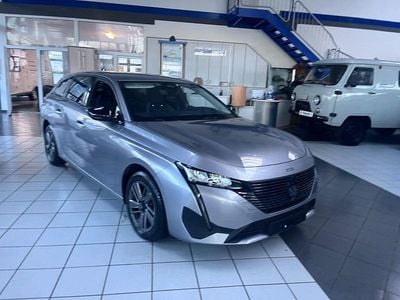 Gebraucht Peugeot 308 SW Allure 131 PS (96 kW) 2024 Grau Kombi