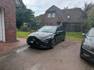 Gebraucht Hyundai i30 N Line 140 PS (102 kW) 2024 Schwarz Kombi