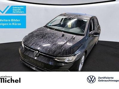 Schwarz Gebraucht 2023 VW Golf Life Limousine | 24.830 € (Guter Preis)