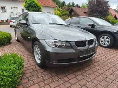 Gebraucht BMW 320 Sport Line 150 PS (110 kW) 2005 Grau Limousine