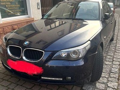 Blau Gebraucht 2005 BMW 530 Limousine | 6.100 € (Fairer Preis)