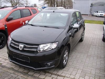 Usata Dacia Sandero Celebration 90 CV (66 kW) 2016 Nero Berlina
