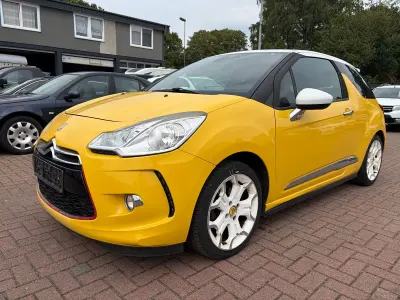 Gebraucht Citroën DS3 Sport Chic 156 PS (114 kW) 2011 Gelb Kleinwagen