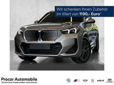 Gebraucht BMW iX1 M Sport 230 kW (313 PS) 2025 Silber SUV