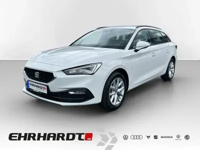 Gebraucht Seat Leon Style 150 PS (110 kW) 2022 Weiß Limousine