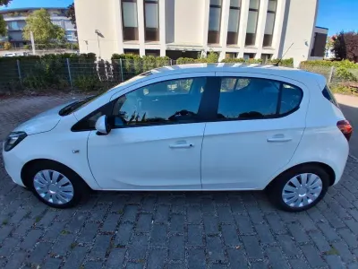 Gebraucht Opel Corsa Edition 90 PS (66 kW) 2017 Weiß Kleinwagen