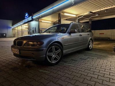 Second-hand BMW 320 Basis 150 CP (110 kW) 2004 Gri Break