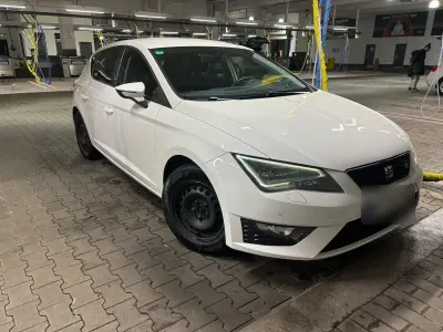Gebraucht Seat Leon FR 150 PS (110 kW) 2013 Weiß Limousine