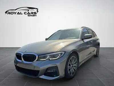 Gebraucht BMW 330 M Sport 286 PS (210 kW) 2022 Oxidgrau/oxidgrau ii Kombi