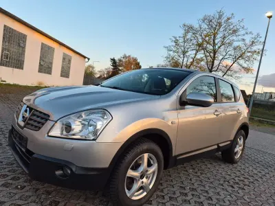 Gebraucht Nissan Qashqai Tekna 141 PS (103 kW) 2007 Silber SUV