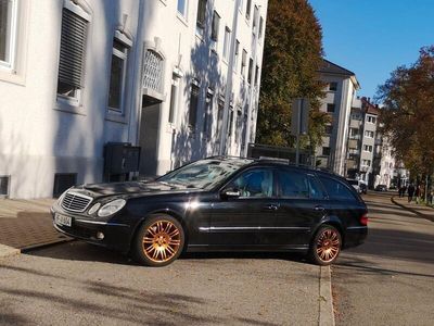 Mercedes E500