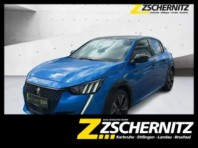 Gebraucht Peugeot 208 GT 100 kW (136 PS) 2022 Blau/typ aussenverkleidung met Kleinwagen