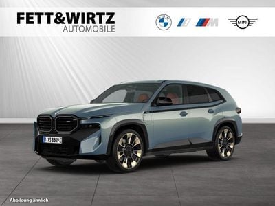 Gebraucht BMW XM M Sport 476 PS (350 kW) 2025 Cape york grün metallic SUV