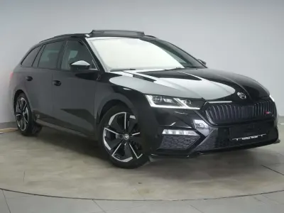 Gebraucht Skoda Octavia RS 200 PS (147 kW) 2023 Black magic pearlescent Kombi