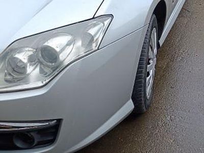 Gebraucht Renault Laguna GrandTour Expression 140 PS (102 kW) 2010 Silber Kombi