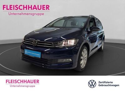 Blau Gebraucht 2024 VW Touran Comfortline Van / Kleinbus | 34.980 € (Etwas zu teuer)