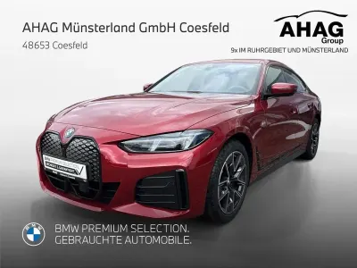 Gebraucht BMW i4 M Sport 250 kW (340 PS) 2025 Fire red metallic Limousine