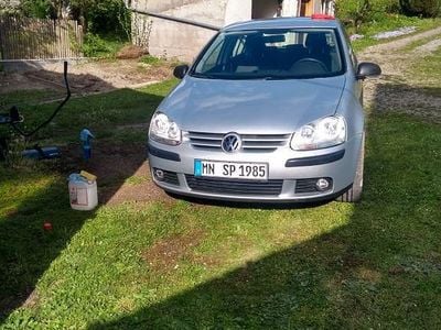 Second-hand VW Golf VI Trendline 105 CP (77 kW) 2008 Argintiu Hatchback
