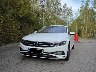 Gebraucht VW Passat Business 200 PS (147 kW) 2021 Weiß Kombi