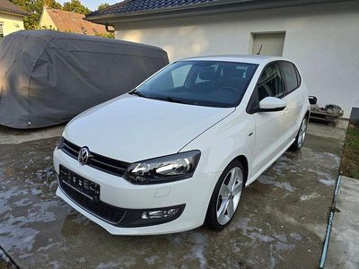 Gebraucht VW Polo Life 90 PS (66 kW) 2013 Weiß Kleinwagen