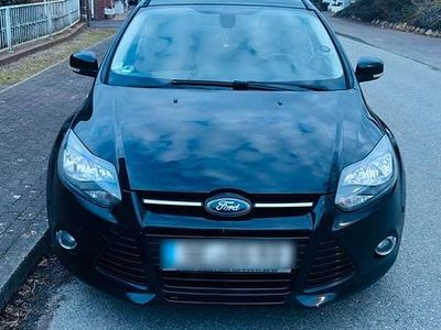 Gebraucht Ford Focus 140 PS (102 kW) 2012 Schwarz Kombi