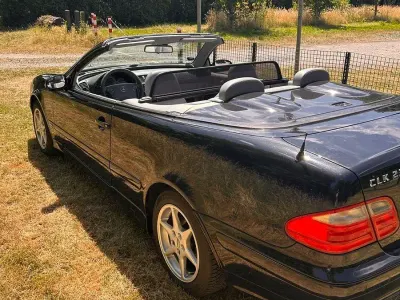 Gebraucht Mercedes CLK230 Avantgarde 193 PS (141 kW) 2000 Schwarz Cabrio