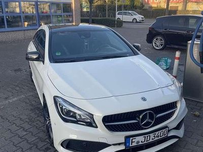 Gebraucht Mercedes CLA200 156 PS (114 kW) 2017 Weiß Kombi