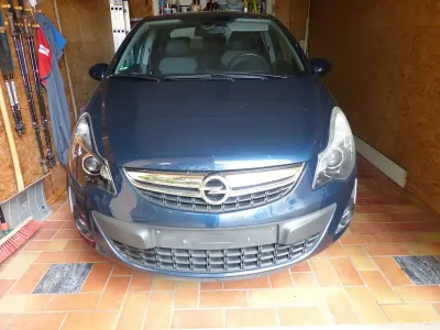 Gebraucht Opel Corsa Innovation 87 PS (63 kW) 2011 Blau Kleinwagen