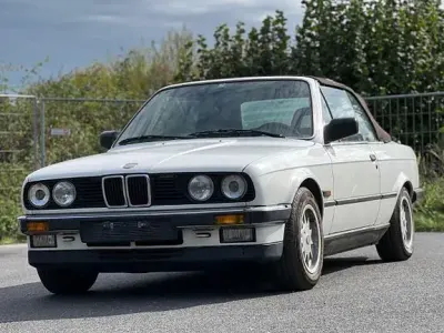 Brugt BMW 325 Sport Line 170 HK (125 kW) 1989 Hvid Cabriolet