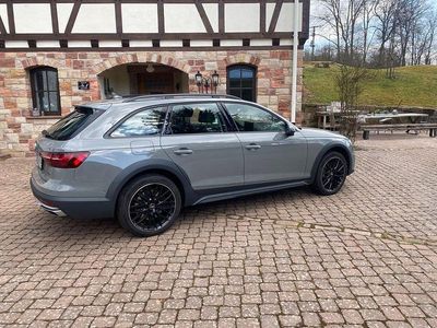 Gebraucht Audi A4 Allroad Ambiente 245 PS (180 kW) 2020 Grau Kombi