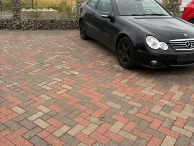Gebraucht Mercedes C220 2005 Schwarz Coupé