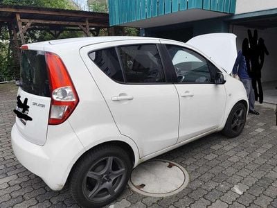 Second-hand Suzuki Splash Club 86 CP (63 kW) 2009 Alb Hatchback