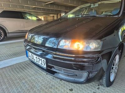 Usata Fiat Punto 60 CV (44 kW) 2002 Nero Utilitaria