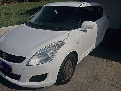 Gebraucht Suzuki Swift Basic 94 PS (69 kW) 2011 Weiß Kleinwagen