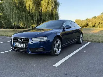 Gebraucht Audi A5 204 PS (150 kW) 2013 Blau Coupé