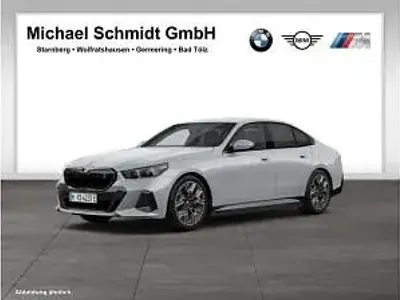 Neu BMW i5 250 kW (340 PS) 2026 Grau (brooklyn grau) Limousine