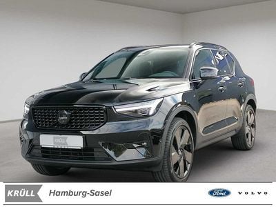 Neu Volvo XC40 Plus 163 PS (119 kW) 2025 Schwarz SUV