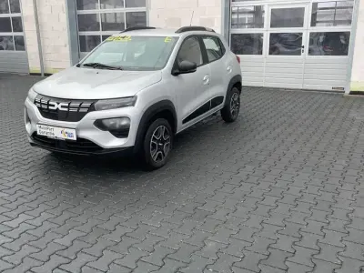 Brugt Dacia Spring Essentiel 33 kW (45 HK) 2023 Grå Hatchback