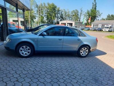 Gebraucht Audi A4 131 PS (96 kW) 2001 Blau Limousine