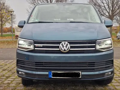 Gebraucht VW Caravelle 204 PS (150 kW) 2018 Blau Van
