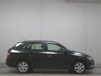 Schwarz Gebraucht 2021 Skoda Fabia Ambition Kleinwagen | 11.380 € (Superpreis)