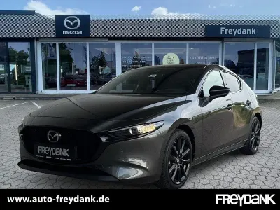 Gebraucht Mazda 3 Homura-Line 150 PS (110 kW) 2022 Machine grey Limousine