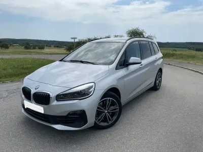 Gebraucht BMW 218 Gran Tourer Performance 150 PS (110 kW) 2021 Silber Van / Kleinbus
