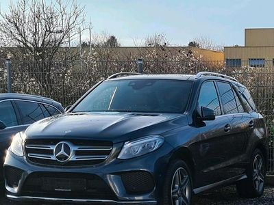 Gebraucht Mercedes 350 AMG line 258 PS (189 kW) 2015 Grau SUV