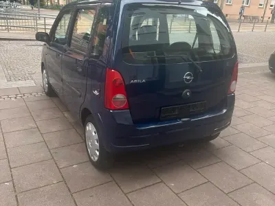 Gebraucht Opel Agila 75 PS (55 kW) 2004 Blau Van / Kleinbus